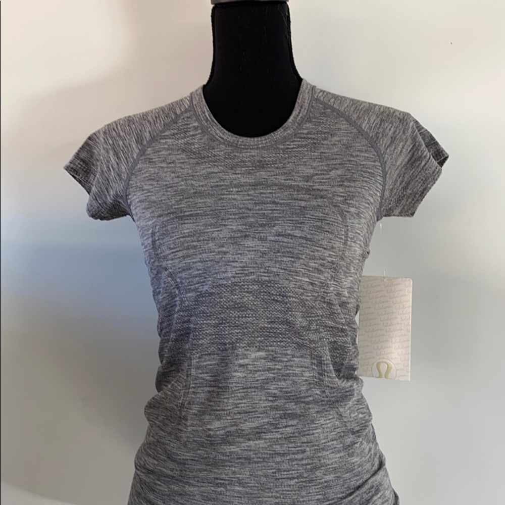 Lululemon swiftly tech ss crew - Picture 2 of 4